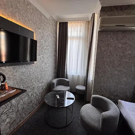 Hotell Mahal Pendik 3*